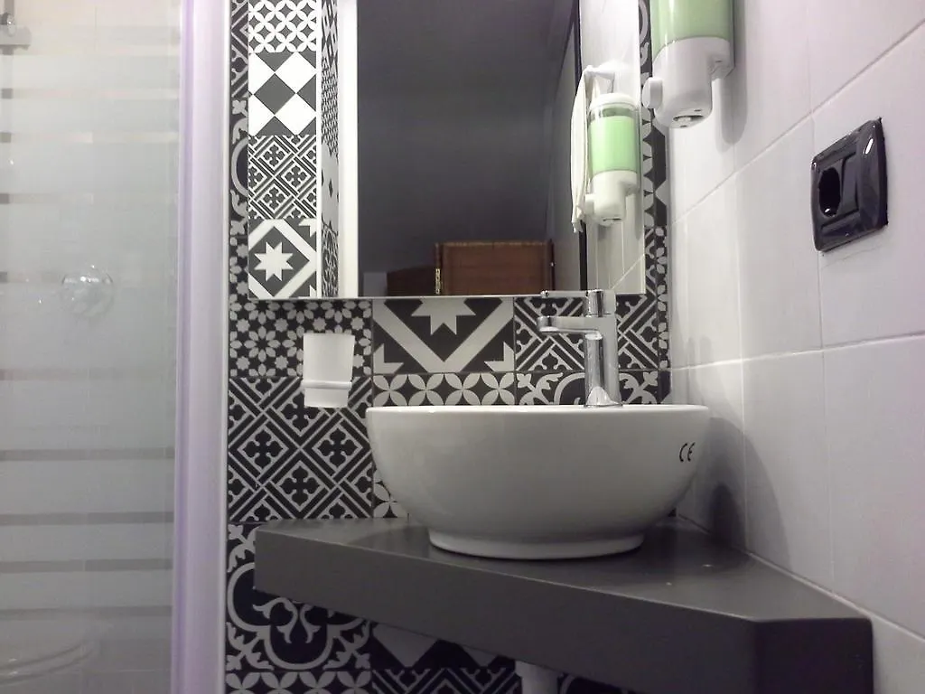 B&B Claro De Luna Tovo San Giacomo 3*,  Italy