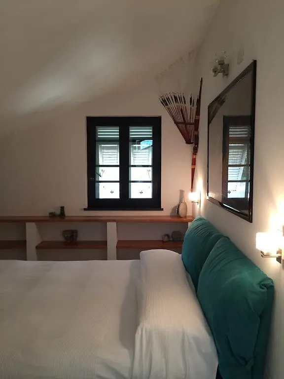 B&B Claro De Luna Tovo San Giacomo Bed & Breakfast
