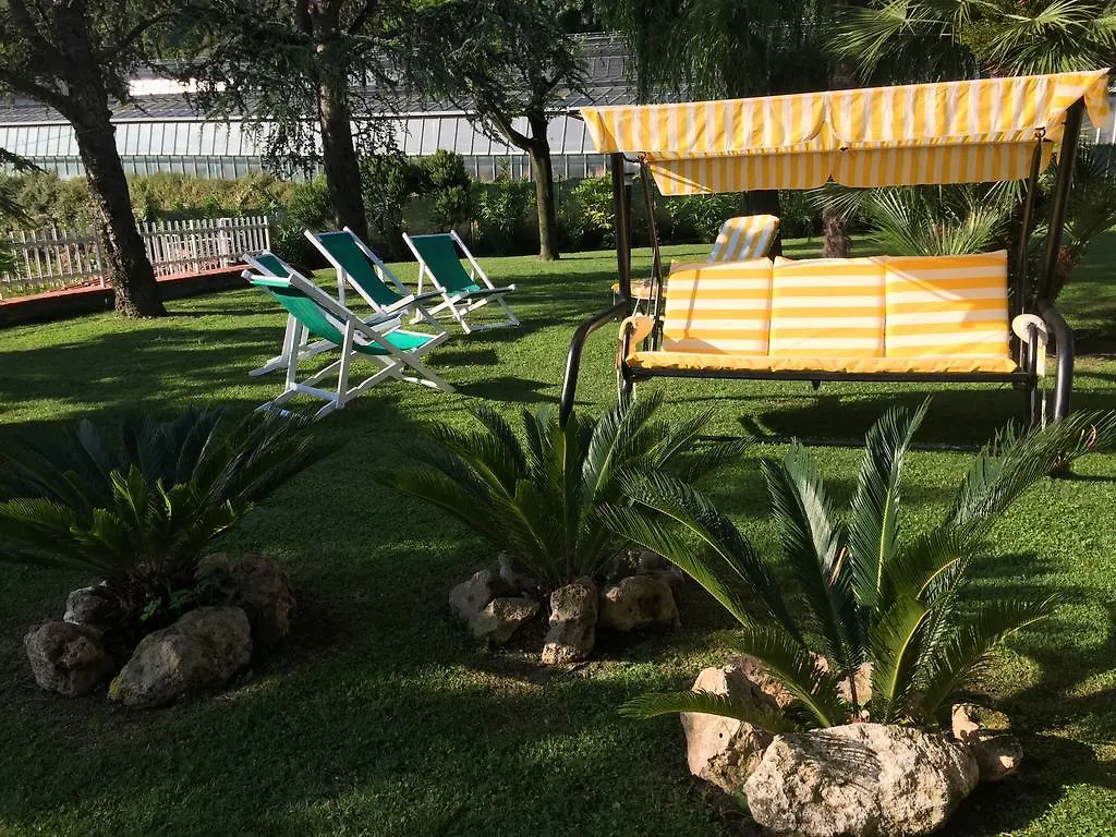 B&B Claro De Luna Tovo San Giacomo Bed & Breakfast